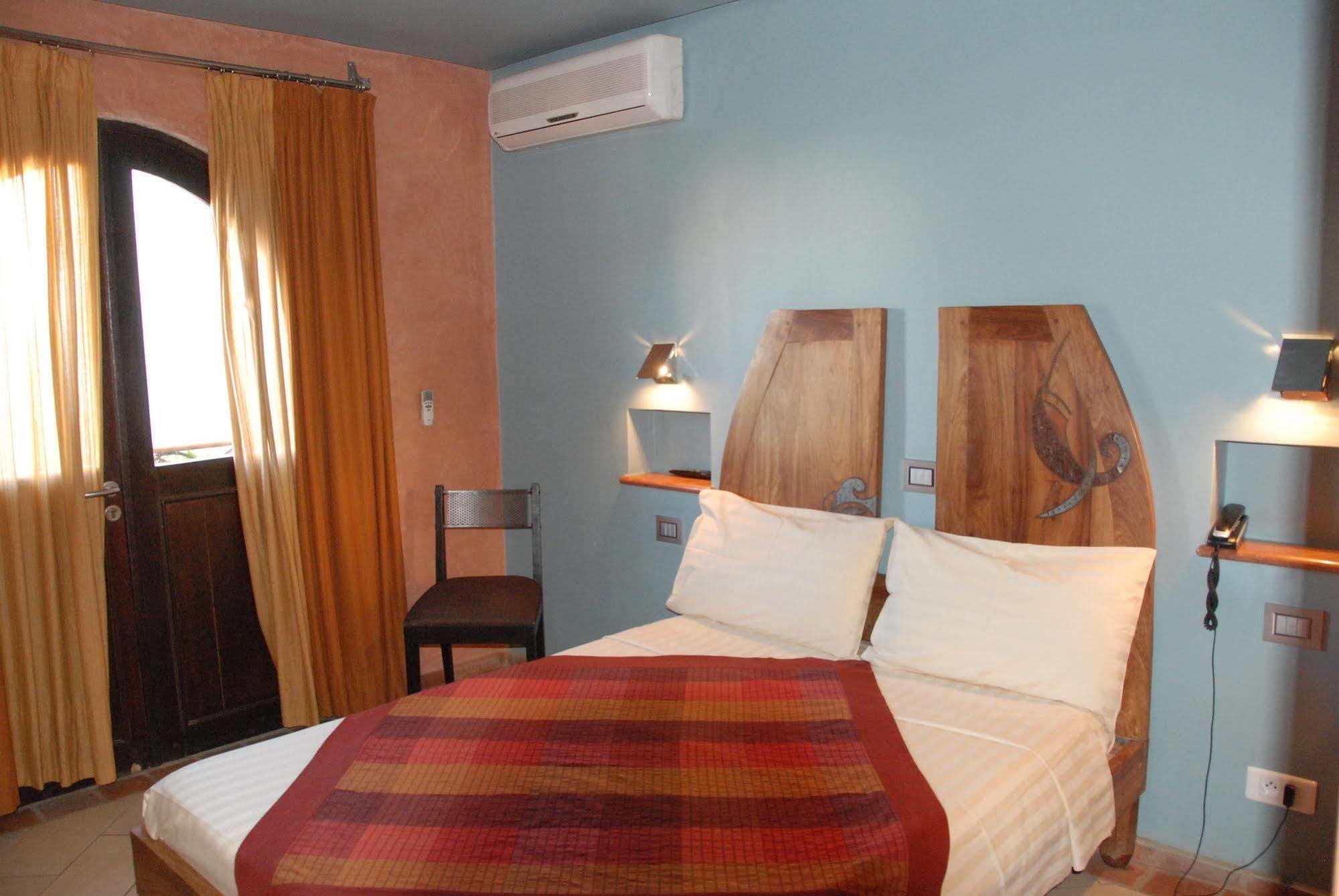 Hotel Le Djoloff Dakar Exterior foto